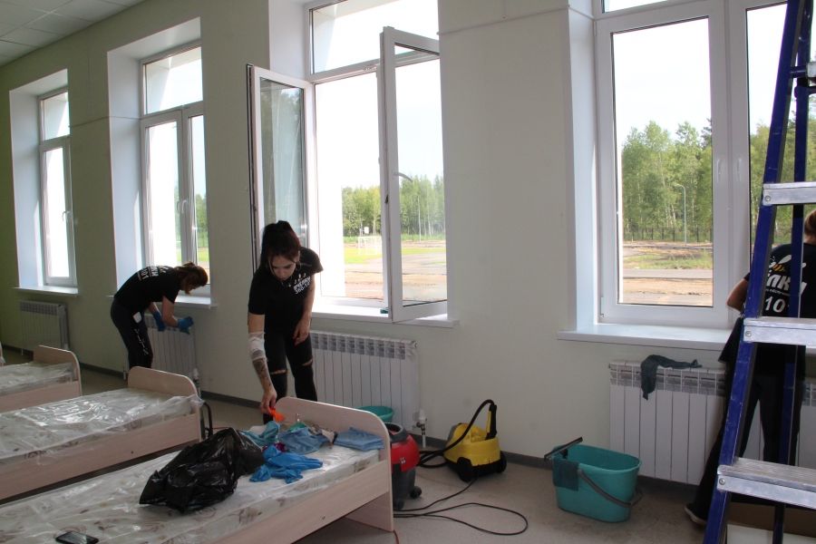 Душевые и комната для сна: как выглядит новая школа в Костроме изнутри