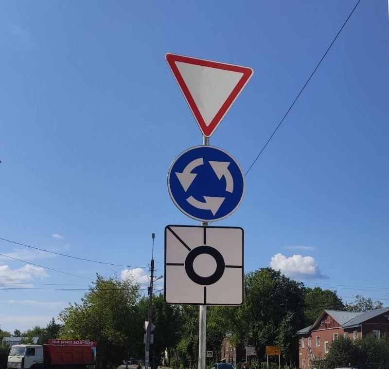 Движение на перекрестке в Костроме изменили ради спокойствия водителей