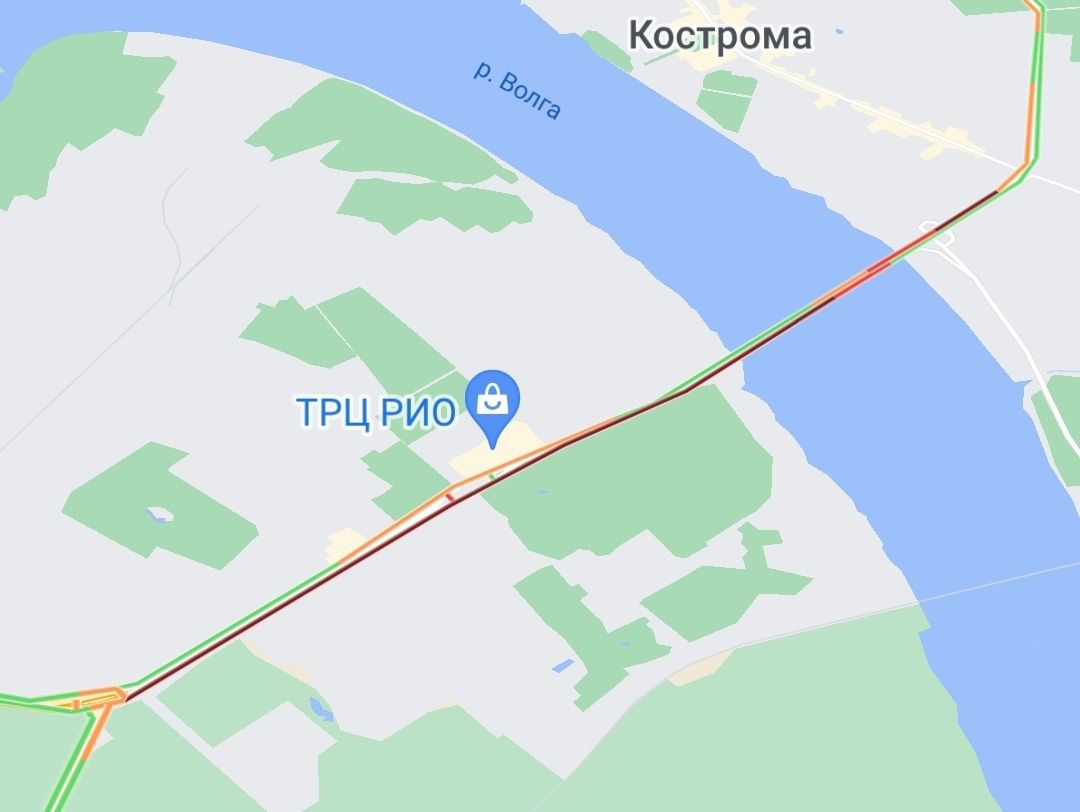 Огромная пробка на мосту в Костроме окрасила Заволжье в красный цвет