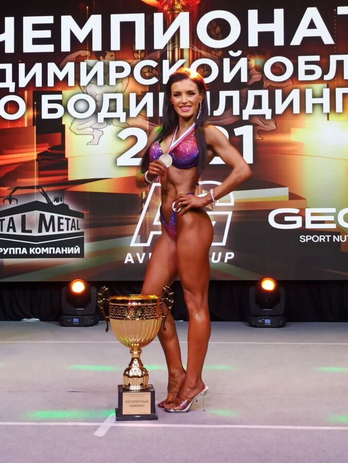 Костромичка стала абсолютной чемпионкой турнира по фитнес-бикини