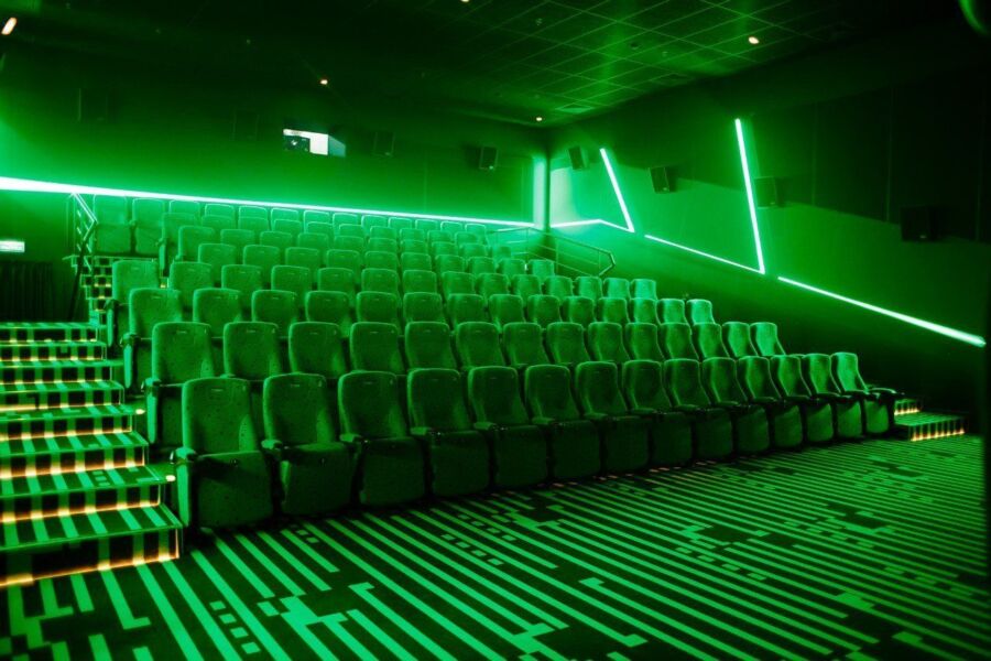 Костромская область снижает налоги для кинотеатров и турагентств