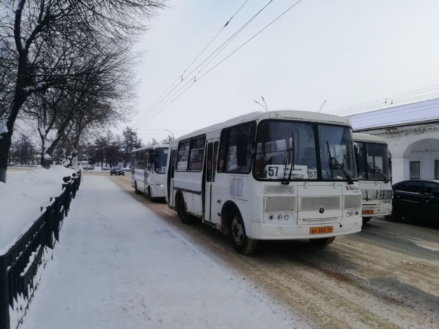 В Костроме меняют расписание общественного транспорта и убирают маршруты