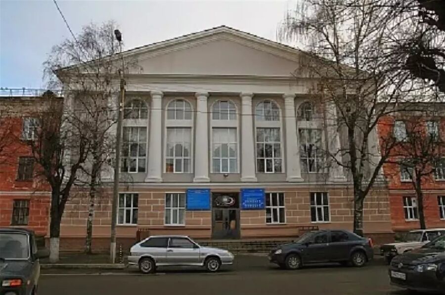 Преподаватели костромского колледжа взмолились к губернатору из-за суда о 50-копеечных выплат