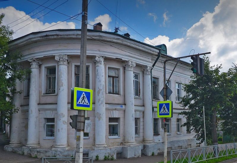 Три миллиона нашли на ремонт разваливающихся памятников архитектуры в центре Костромы