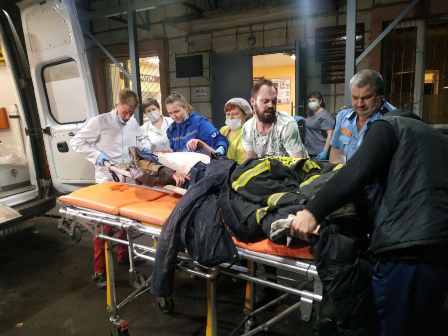 Пилот получил очень тяжелые травмы во время крушения вертолёта под Костромой